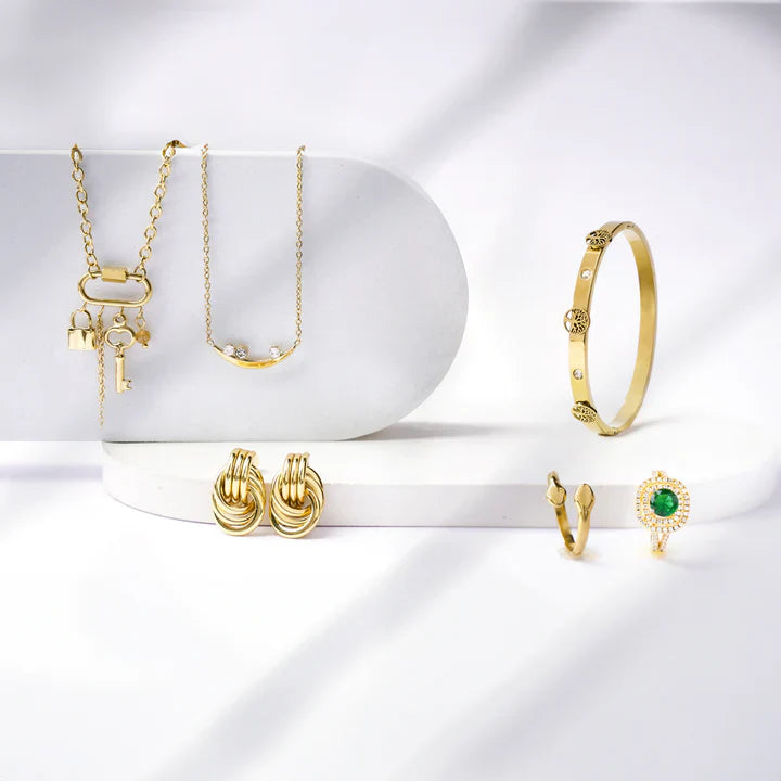 Women's Jewelery